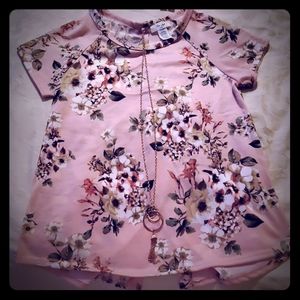Rue Juju Floral Top with Necklace